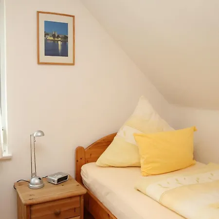 Alfred-hagelstein-strasse, 159 Apartment